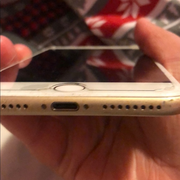 iPhone 7plus - Picture 4 of 4